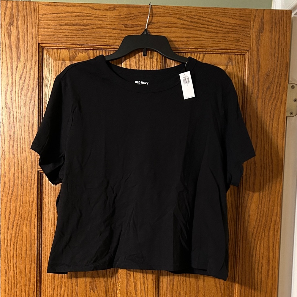 Old Navy Women's Classic Black Tee